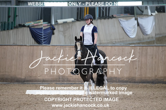 R5JH3520