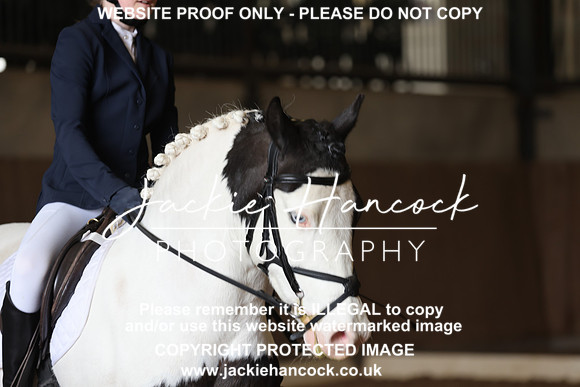 R5JH4074