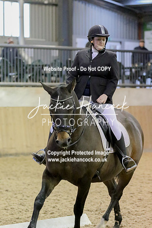 084647-UCP-LR