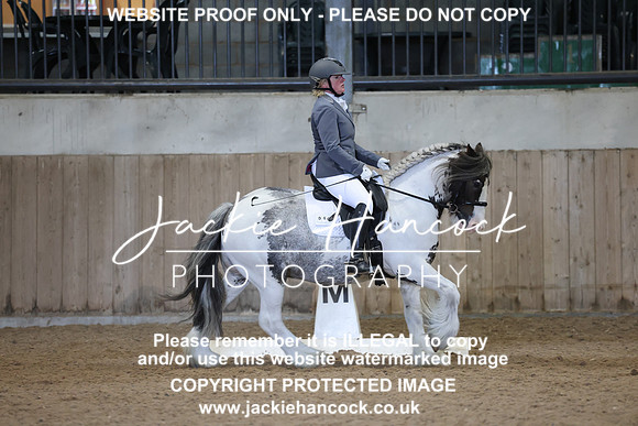 R5JH1751