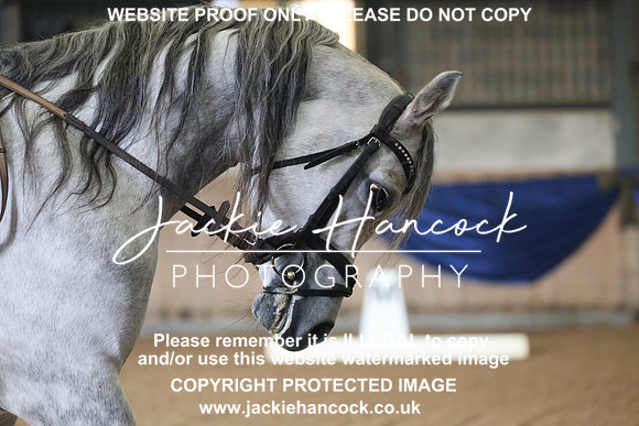 R6JH0130