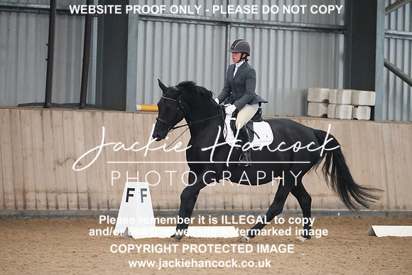 R6JH0157