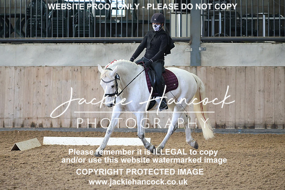 R6JH0975