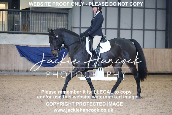R6JH1597