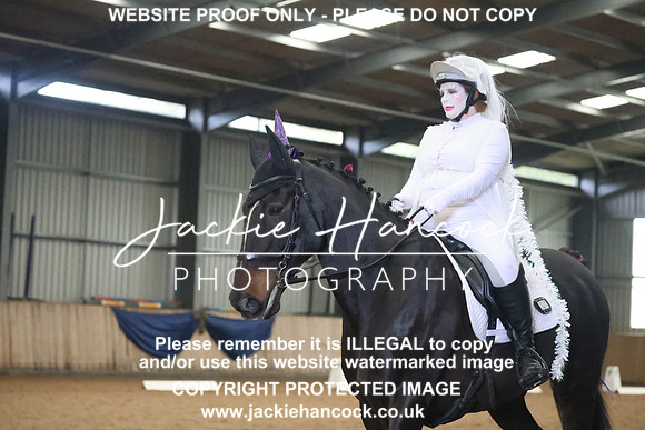 R6JH1557