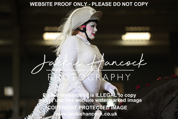 R5JH1411