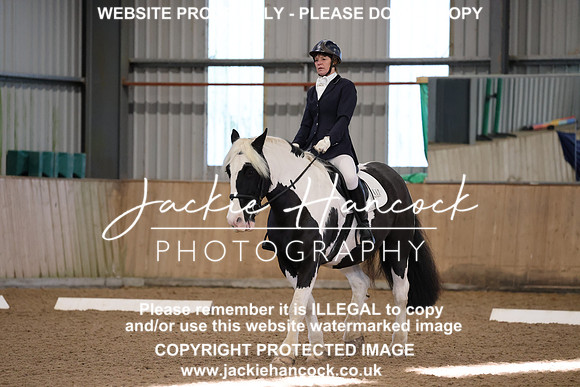 R5JH1695