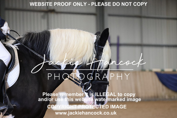 R5JH1617