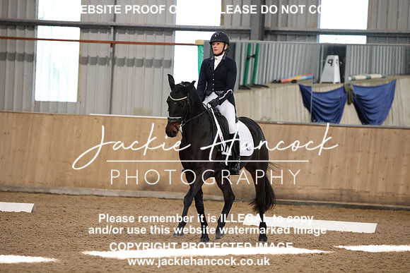 R5JH1644