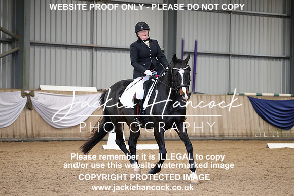 R5JH3084