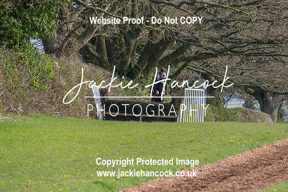 090001-UCP-JH