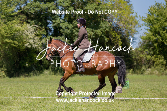 135613-UCP-JH
