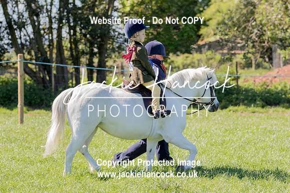 104916-UCP-LR