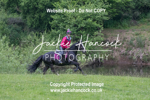124613-UCP-JH