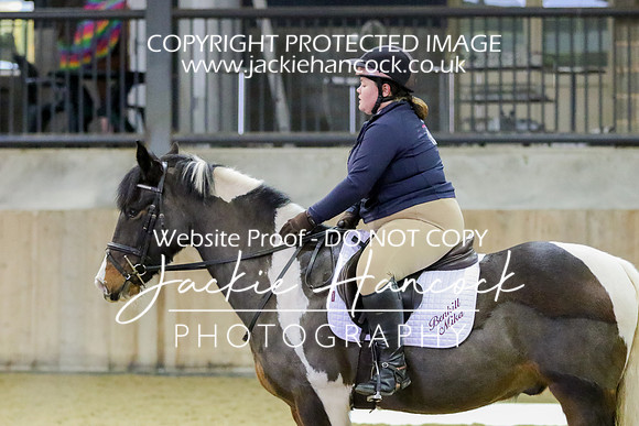 6V7A2948