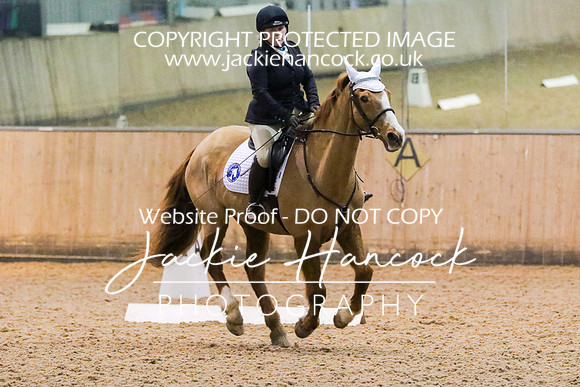 6V7A3188