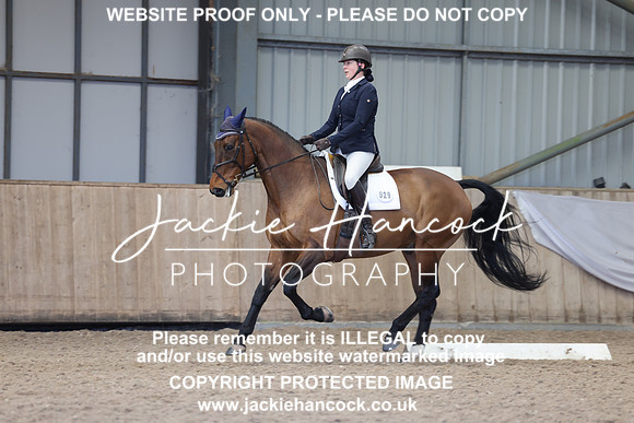 R5JH1631