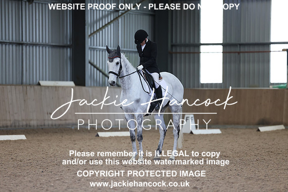 R5JH1573