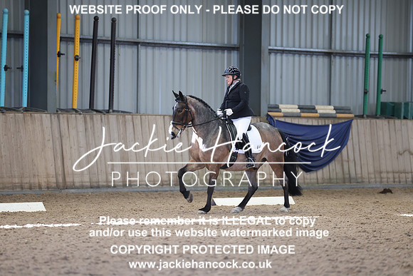 R5JH2545