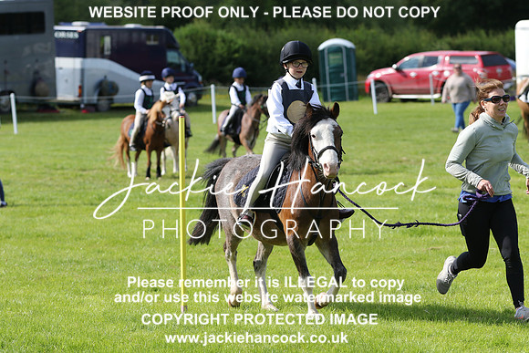 6V7A3273