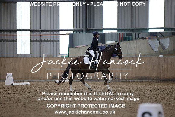R5JH1369