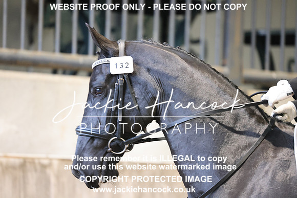 R5JH3851