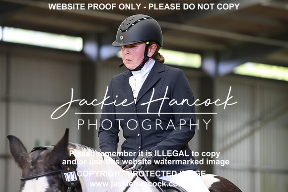 R5JH3508