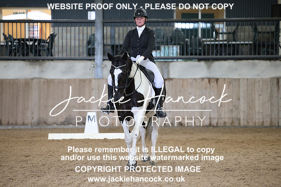 R5JH1018
