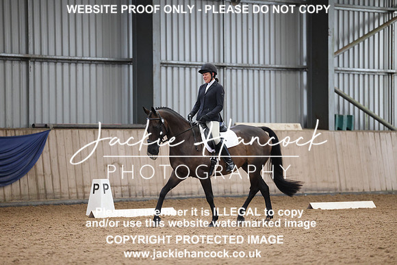 R5JH1606