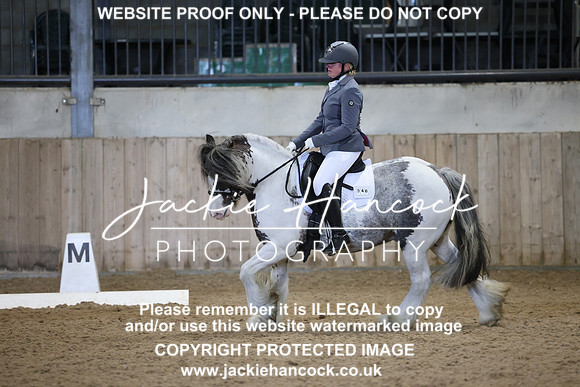 R5JH1820