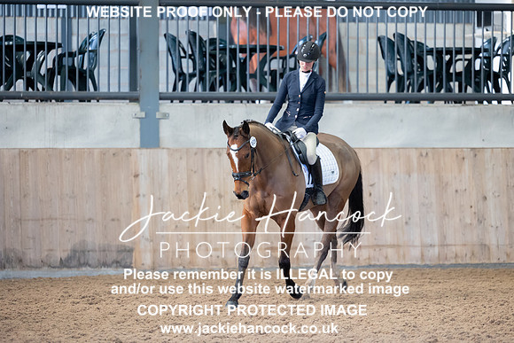 JHP_4572