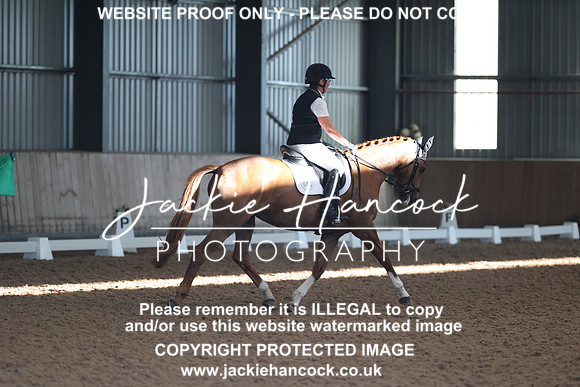 JHP_5864