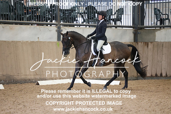 R5JH1667