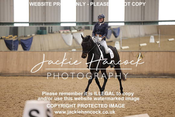 R5JH1419