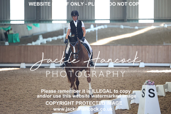 JHP_5868